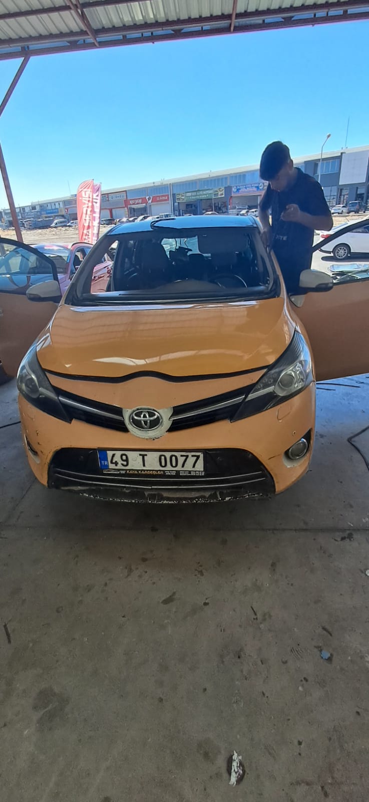 Murat Oto Cam 4. Sanayi Sitesi